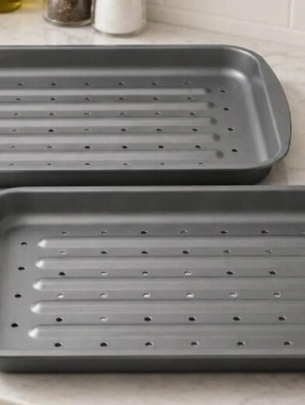 BRAND NEW: SET OF 2 10.5